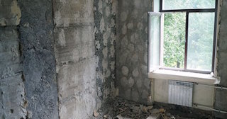 Демонтаж квартиры с вывозом мусора в Кирове от Сварной-Кри от 2051 рублей.